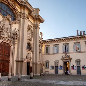corso-monforte-suites.italymilanhotels.net/
