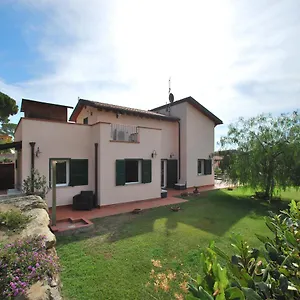 https://villetta-ciclamino.it-tuscanyhotel.com