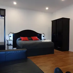 https://montecatini-suites.it-tuscanyhotel.com
